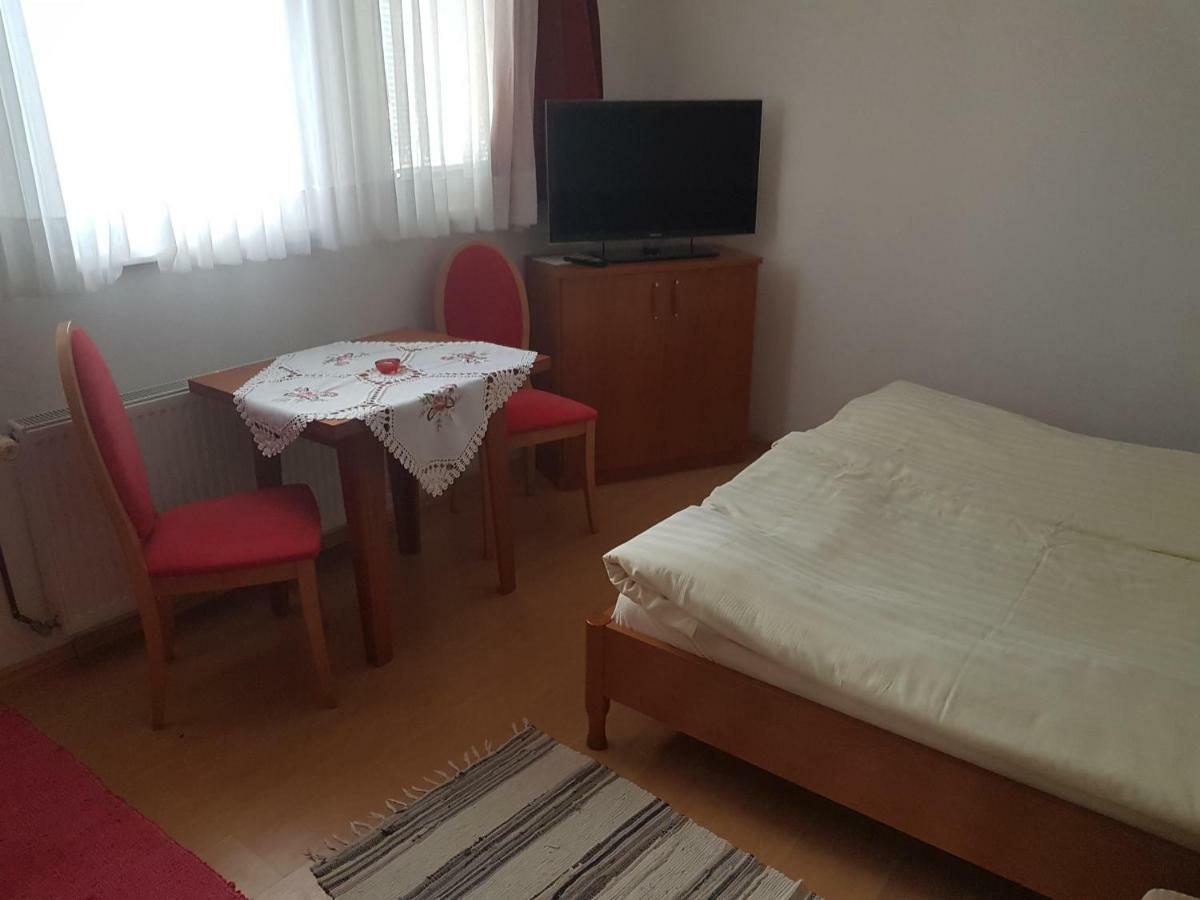 Apartment Lipar Preddvor Eksteriør bilde