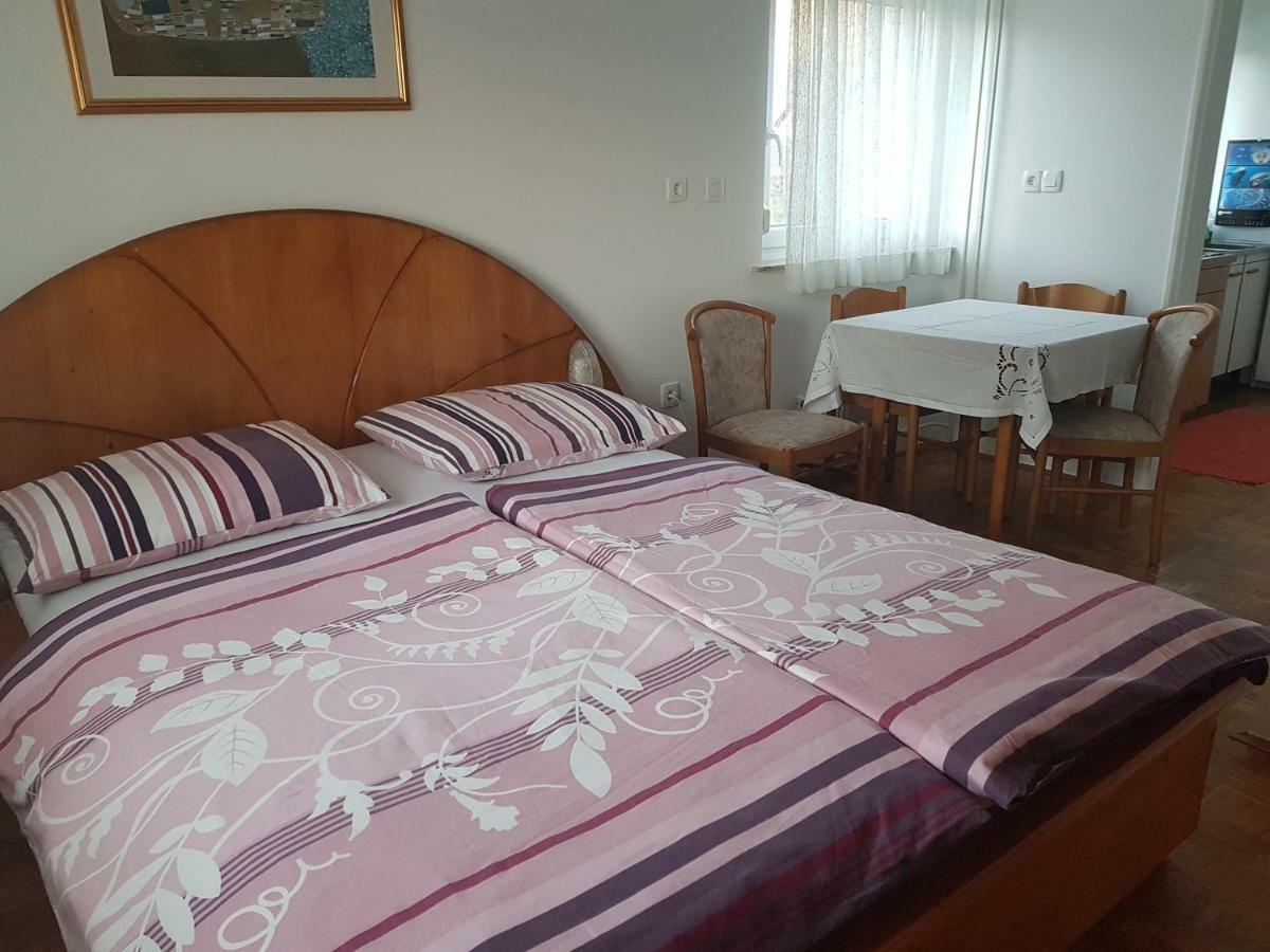 Apartment Lipar Preddvor Eksteriør bilde